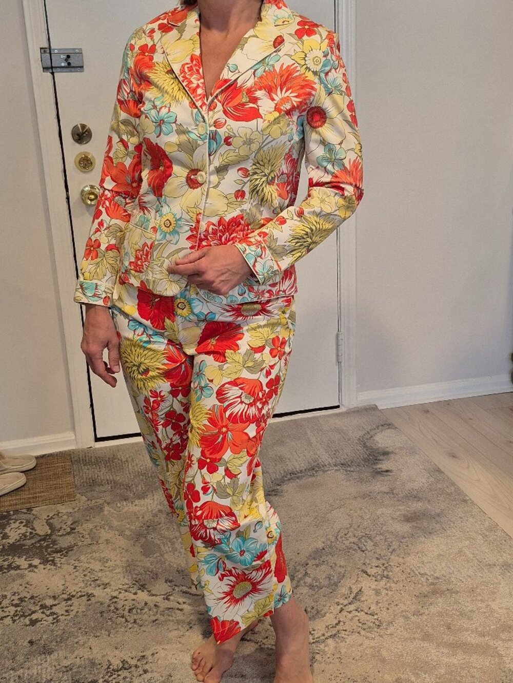 VALERIE  STEVENS suit size S